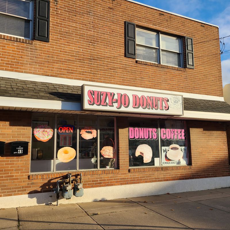 Suzy-Jo Donuts, Bridgeport, PA