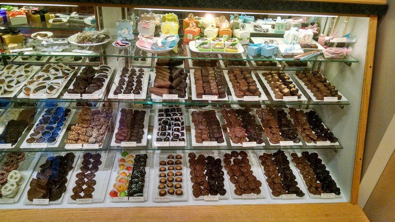 Sweet Designs Chocolatier, Lakewood, OH