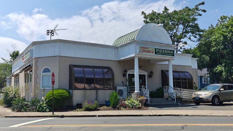 Testo's Pizzeria & Restaurant, Fairfield, CT