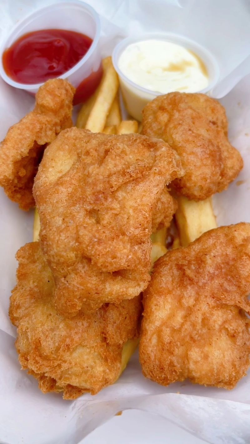 That Famous Thin And Crispy Batter