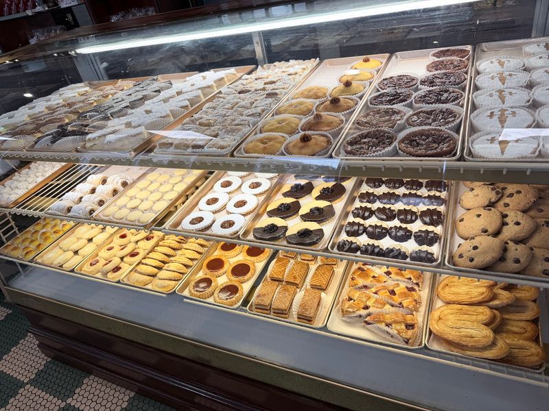 The Bakery That Steals The Show