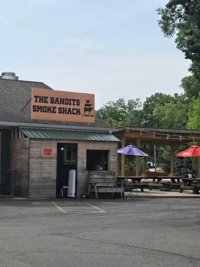 The Bandits' Smoke Shack, Ingleside, IL