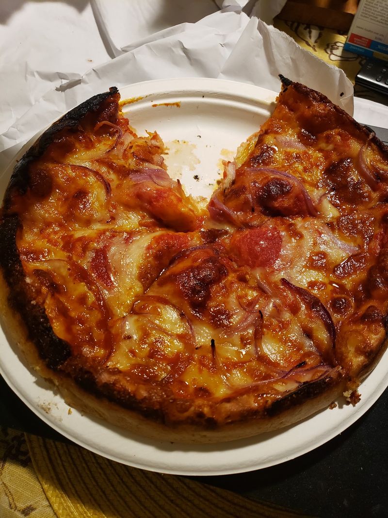 The Bar-Style Crust That Refuses to Be Copied
