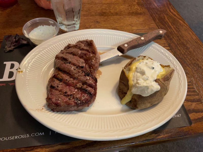 The Beef House | Restaurant & Dinner Theatre, Covington, IN The Beef House | Restaurant & Dinner Theatre, Covington, IN