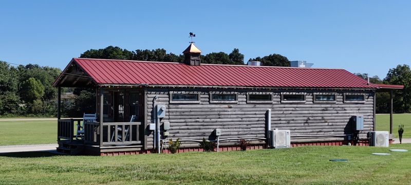 The Biscuit Cabin, Leoma, TN