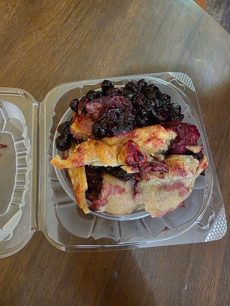 The Blueberry Cobbler Everyone Talks About
