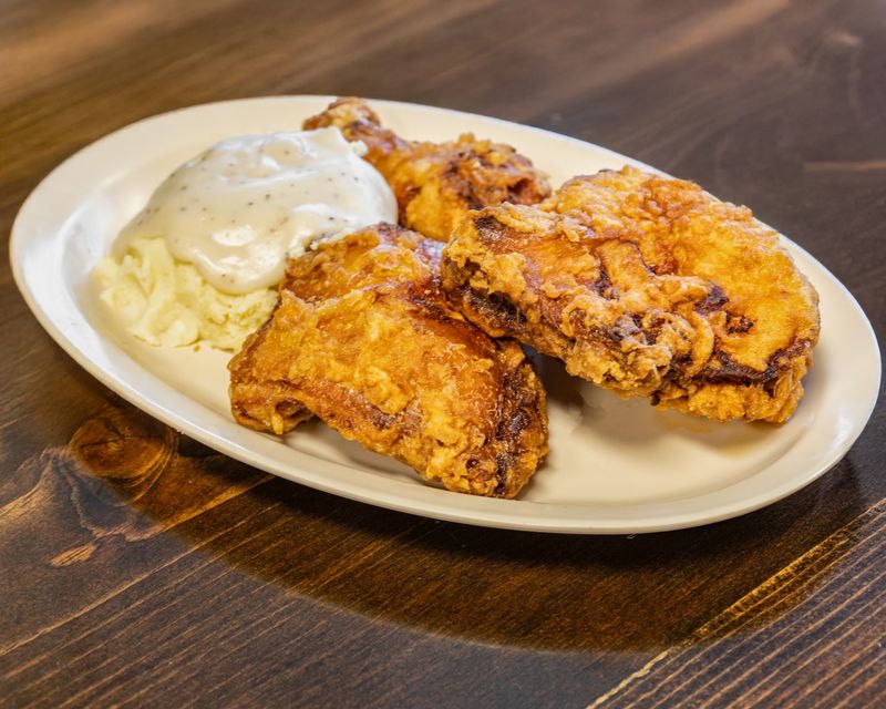 The Broasted Chicken That Started The Buzz