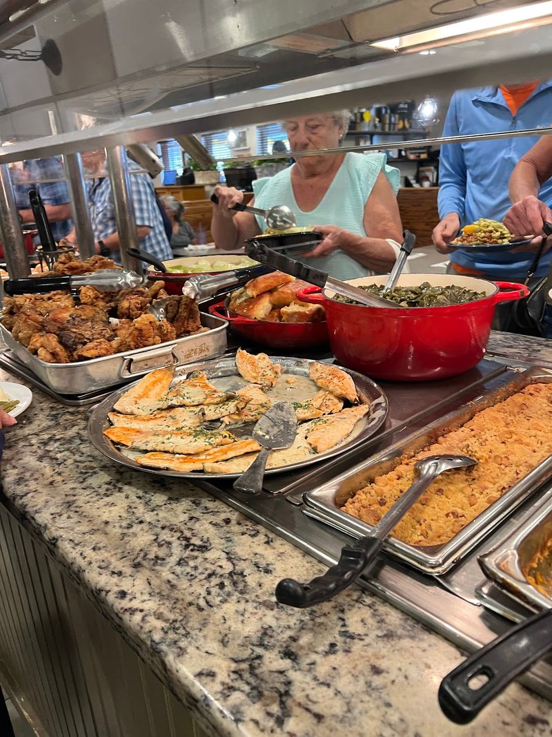 The Buffet That Keeps Plates Coming The Buffet That Keeps Plates Coming