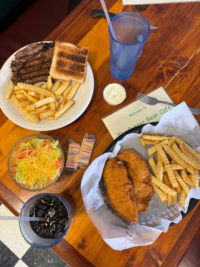 The Butter Bean Café, Ethridge, TN