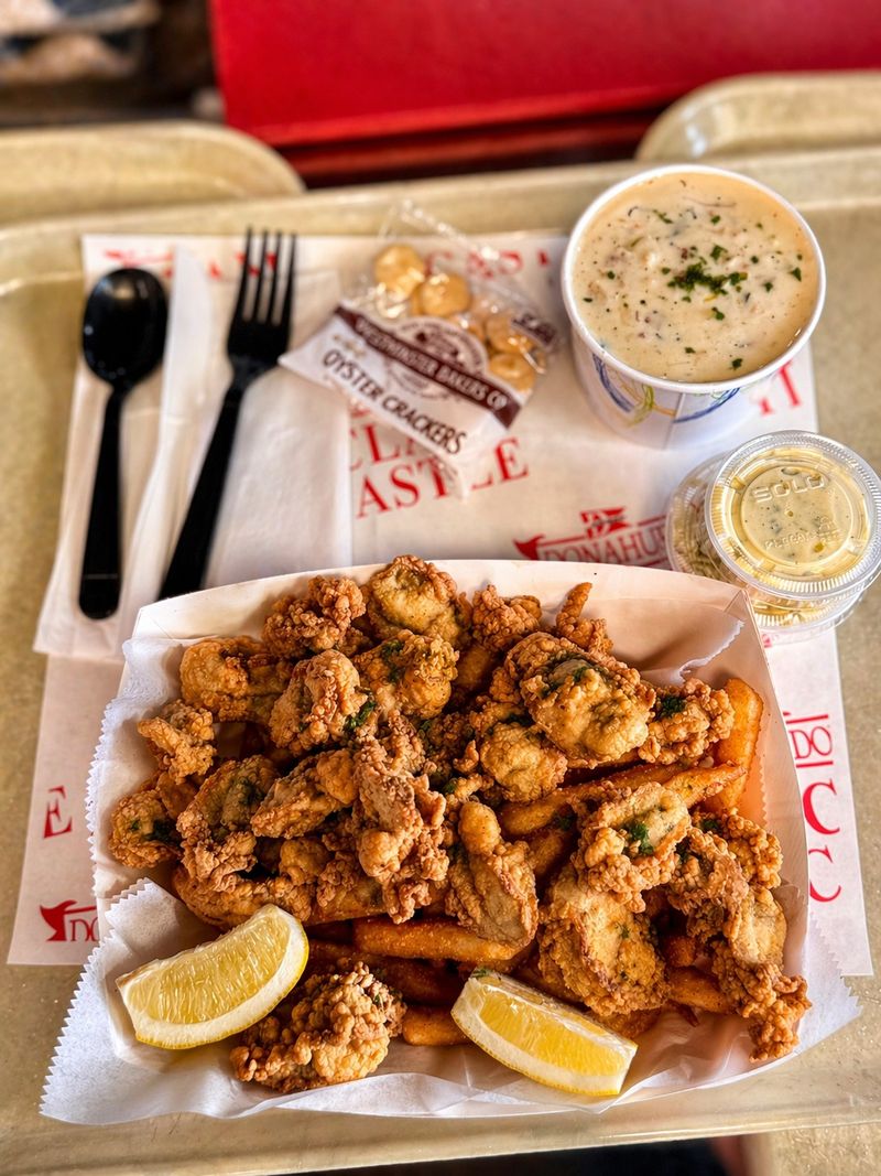 The Clam Castle, Madison, CT