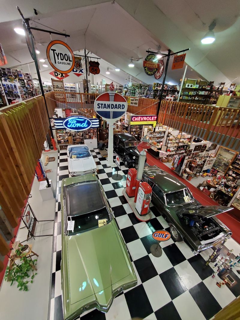 The Classic Cars At The Heart Of It All The Classic Cars At The Heart Of It All