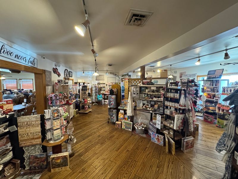 The Country Gift Shop by the Door