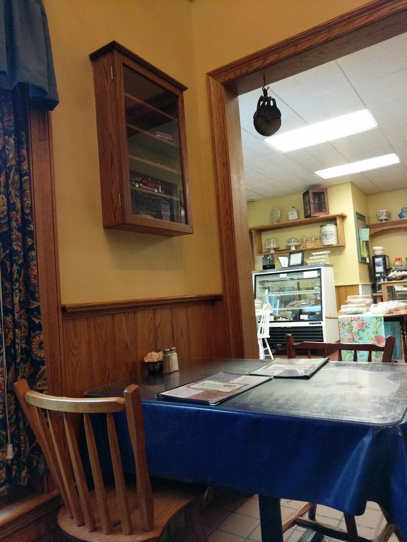 The Cozy Country-Home Feel