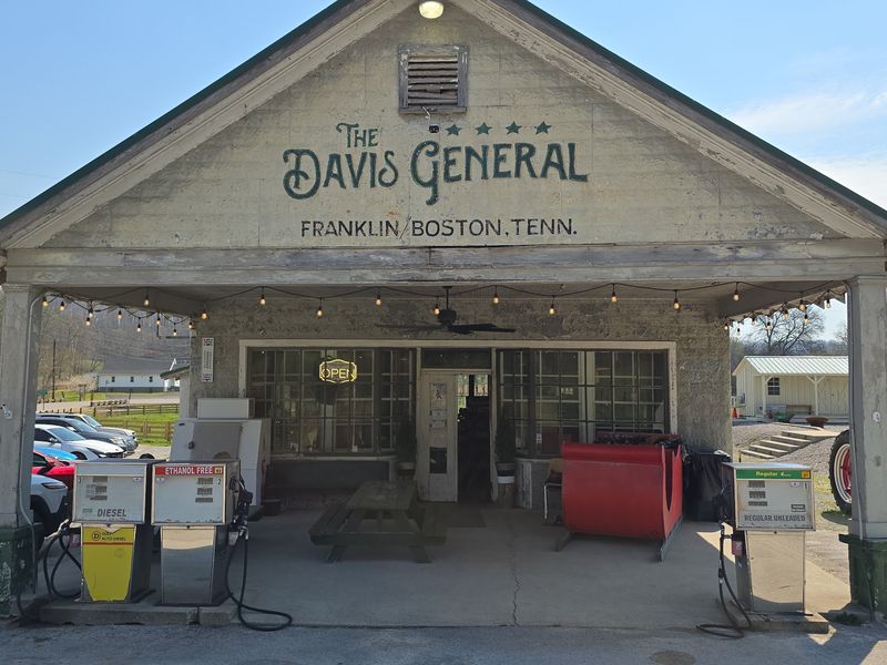 The Davis General, Franklin, TN