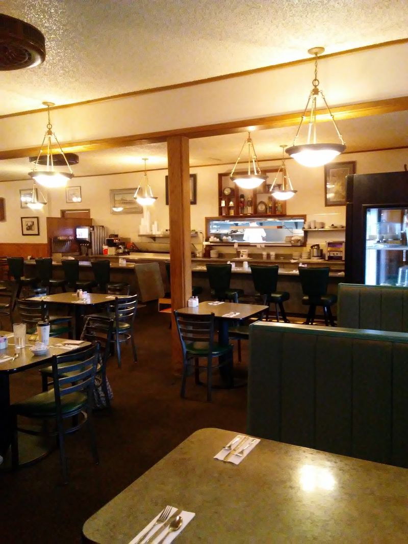 The Diner Hidden Beyond the Slot Machines