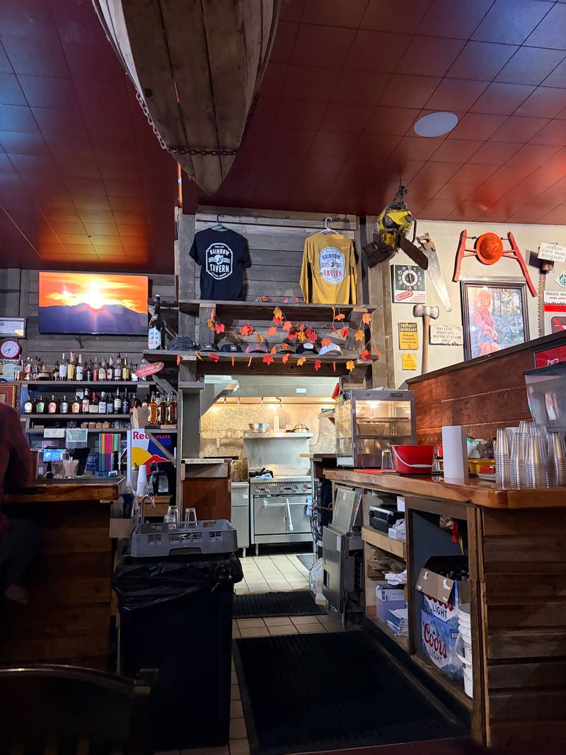 The Dive-Bar Heart That Remains The Dive-Bar Heart That Remains