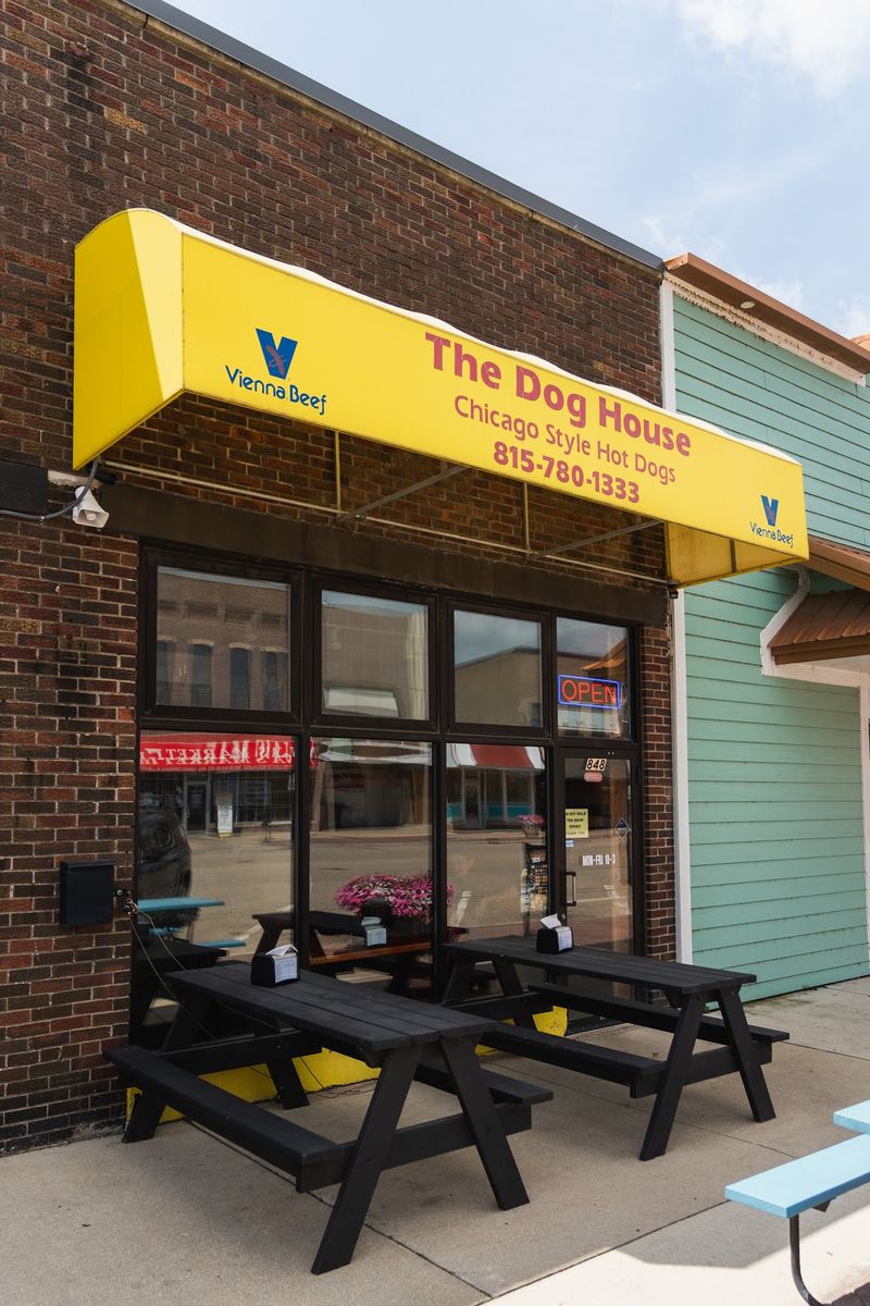 The Dog House, La Salle, IL