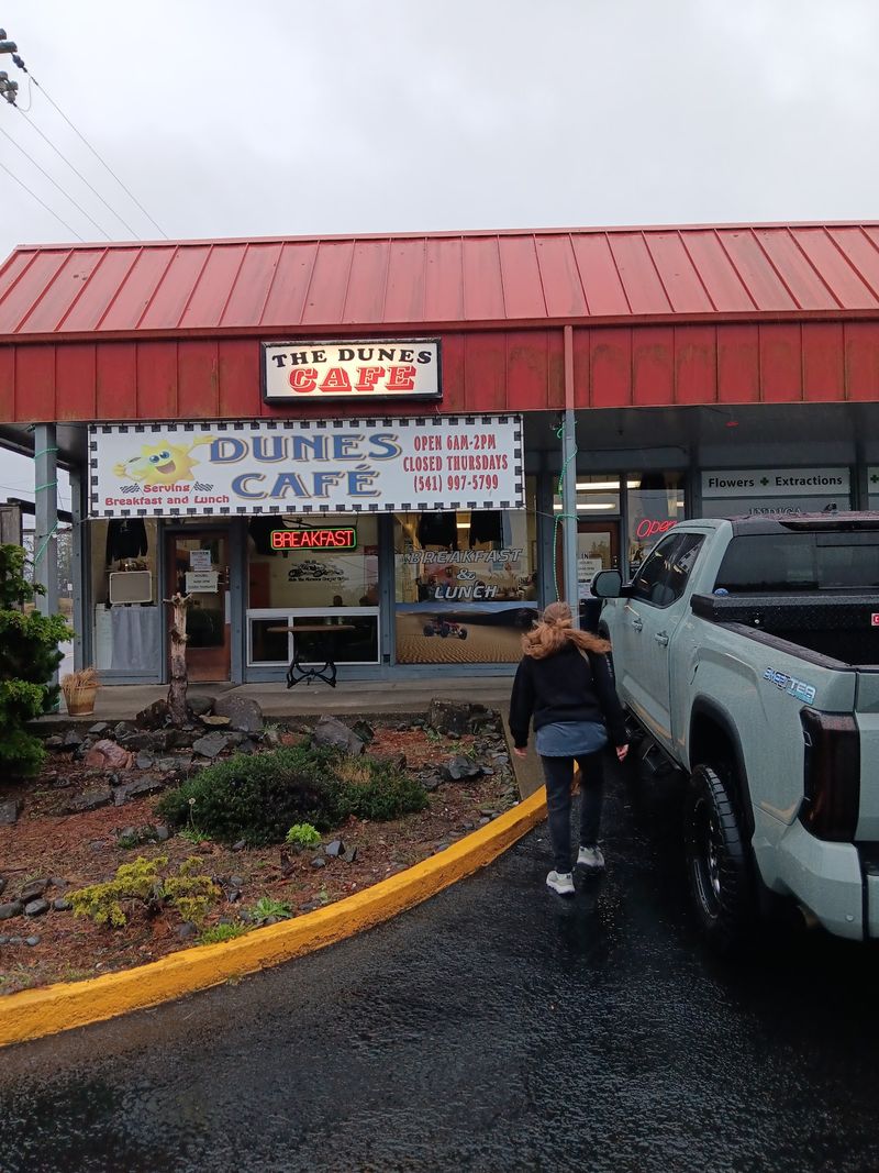 The Dunes Cafe, Florence, OR