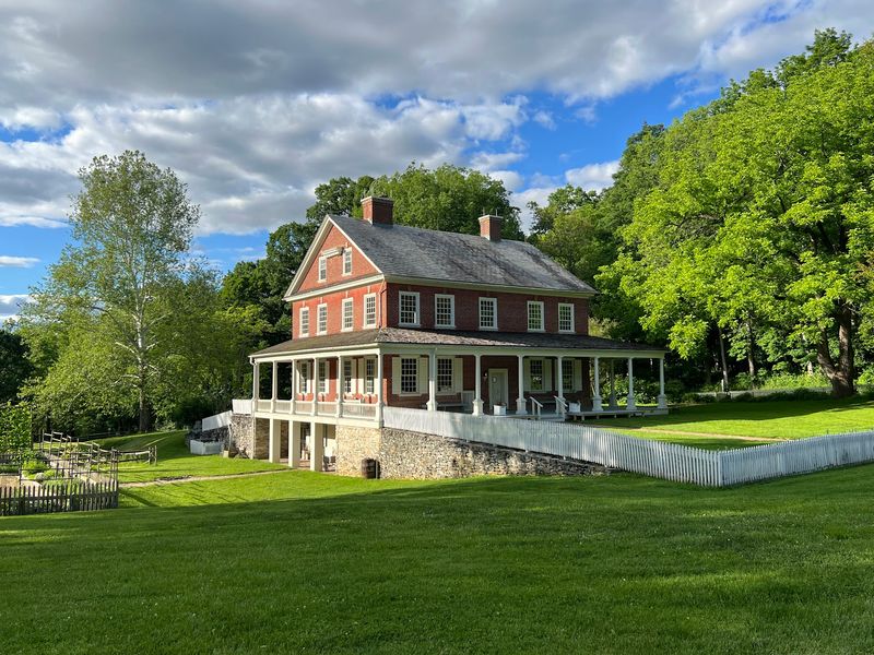 The Environmental Center And Nature Classes