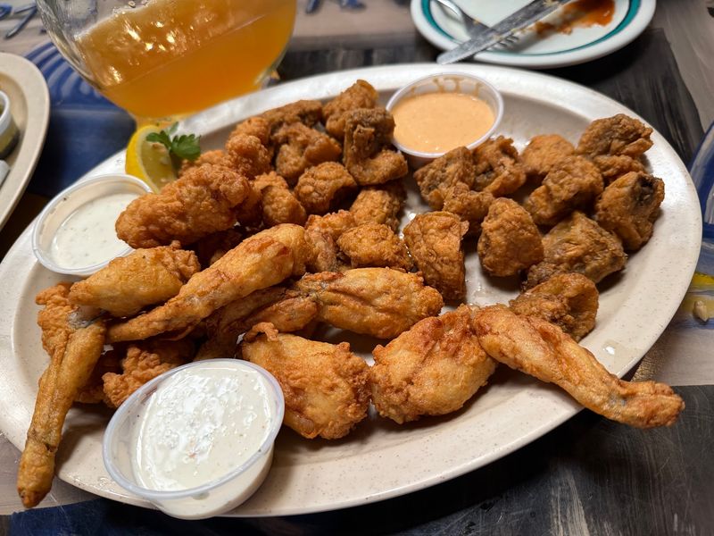 The Fried Shrimp That Draws A Crowd The Fried Shrimp That Draws A Crowd