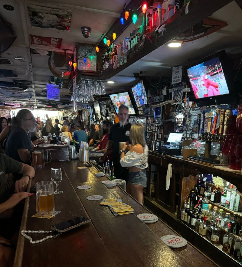 The Friendly Faces Behind the Bar