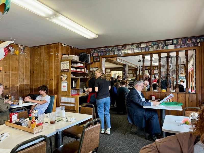 The Grandma's-House Feeling That Keeps People Coming The Grandma's-House Feeling That Keeps People Coming