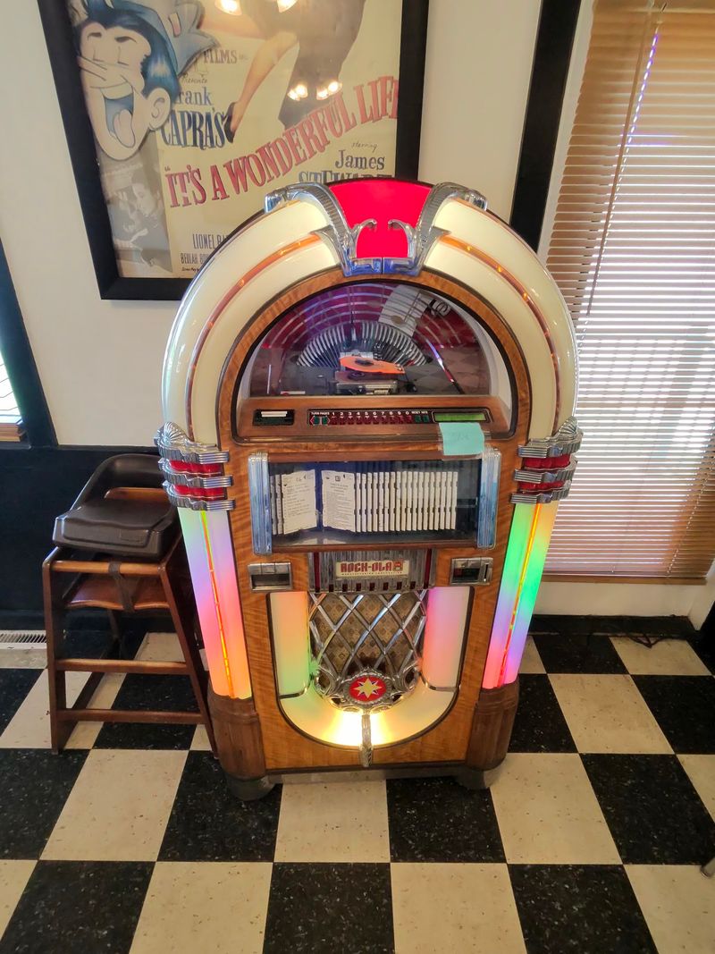 The Jukebox and Diner Soundtrack