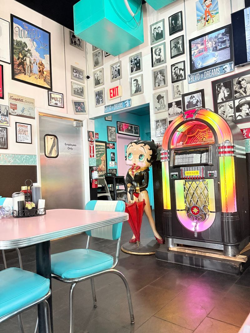 The Jukebox and Oldies Soundtrack