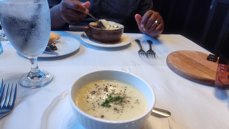 The Lemon Rice Soup Everyone Talks About