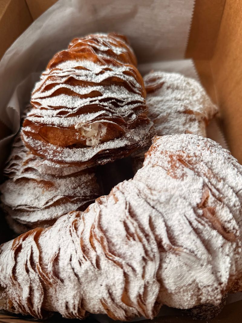 The Lobster Tail Legend The Lobster Tail Legend