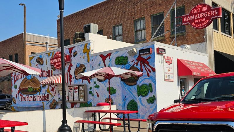 The Mural That Got People Talking The Mural That Got People Talking
