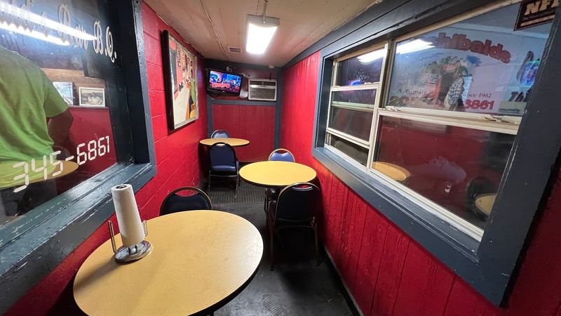 The No-Frills Dining Setup