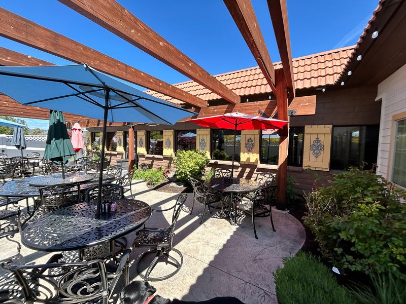 The Patio That Steals The Show In Good Weather The Patio That Steals The Show In Good Weather