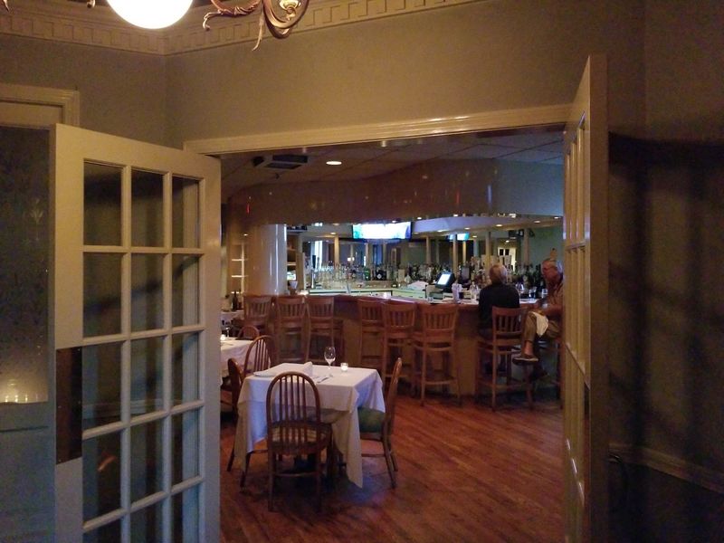 The Piano Bar That Sets the Mood