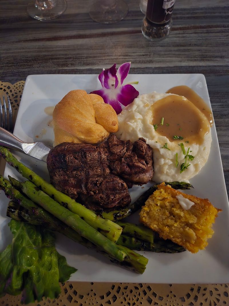 The Prime Rib That Gets Top Billing