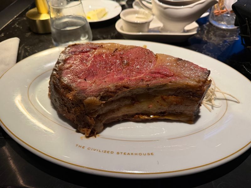 The Prime Rib That Steak Lovers Chase The Prime Rib That Steak Lovers Chase