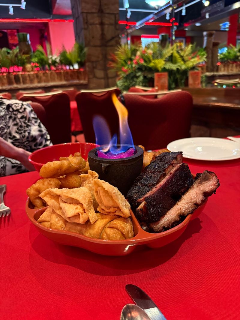 The Pupu Platter Takes Center Stage