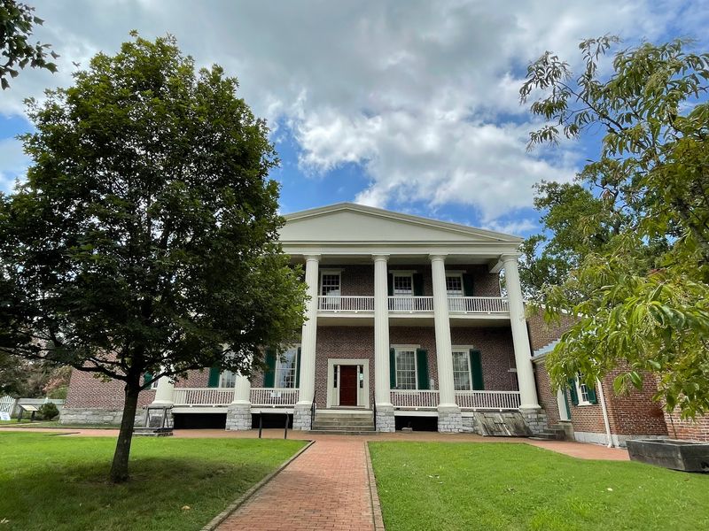 The Retreat That Nashville Grew Around The Retreat That Nashville Grew Around
