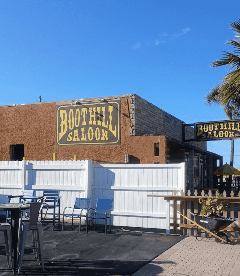 The Roadhouse On Main Street Bridge