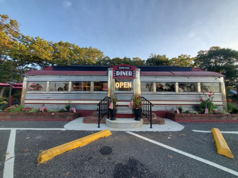 The Roadside Diner, Wall NJ, Wall Township, NJ