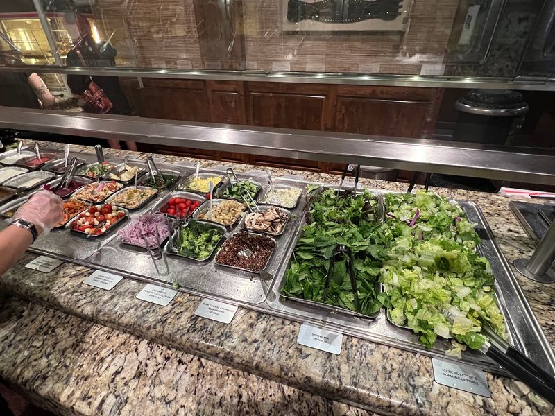 The Salad Bar That Steals The Spotlight The Salad Bar That Steals The Spotlight