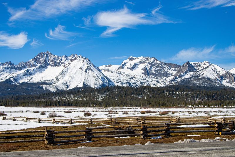 The Sawtooth Peaks That Steal The Show The Sawtooth Peaks That Steal The Show