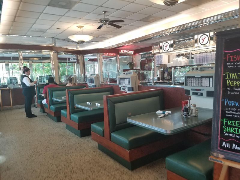 The Story of a Maryland Comfort-Food Chain