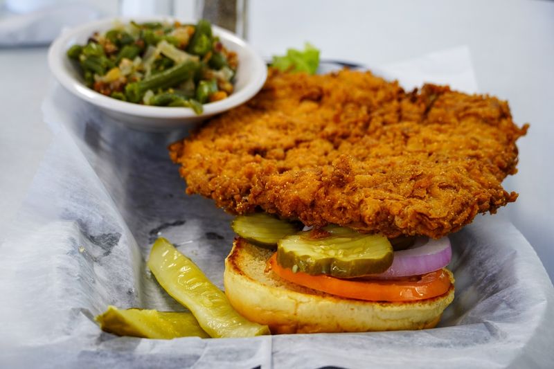 The Tenderloin That Draws a Crowd