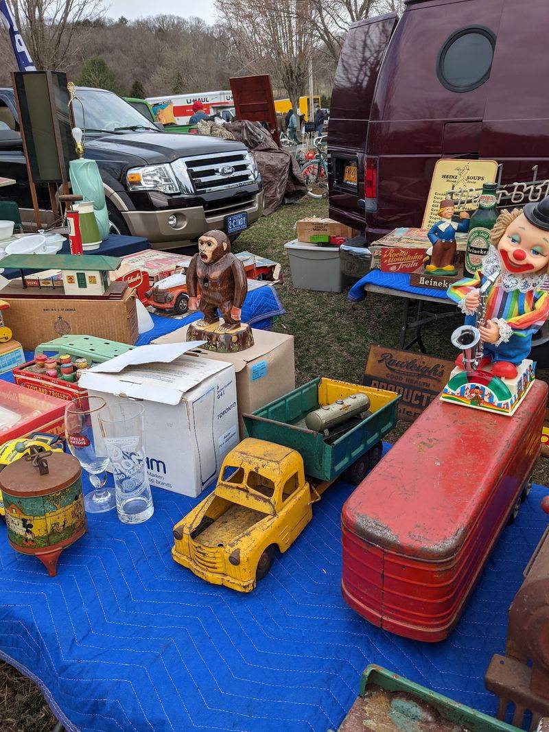The Thrill of Treasure Hunting The Thrill of Treasure Hunting