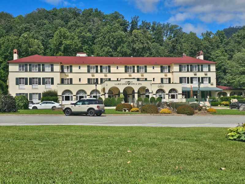The Veranda at Lake Lure Inn and Spa, Lake Lure, NC The Veranda at Lake Lure Inn and Spa, Lake Lure, NC