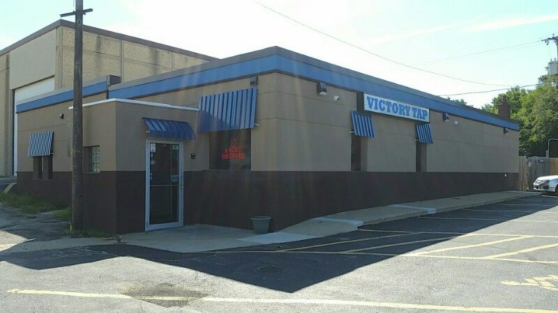The Victory Tap, Rockford, IL