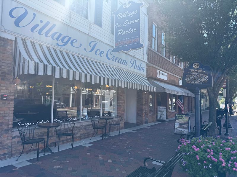The Village Parlor, Lebanon, OH