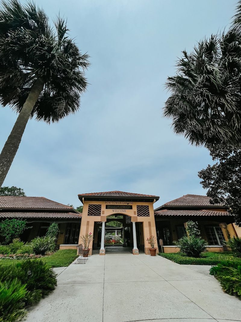 The Visitor Center And Blue Palmetto Cafe The Visitor Center And Blue Palmetto Cafe