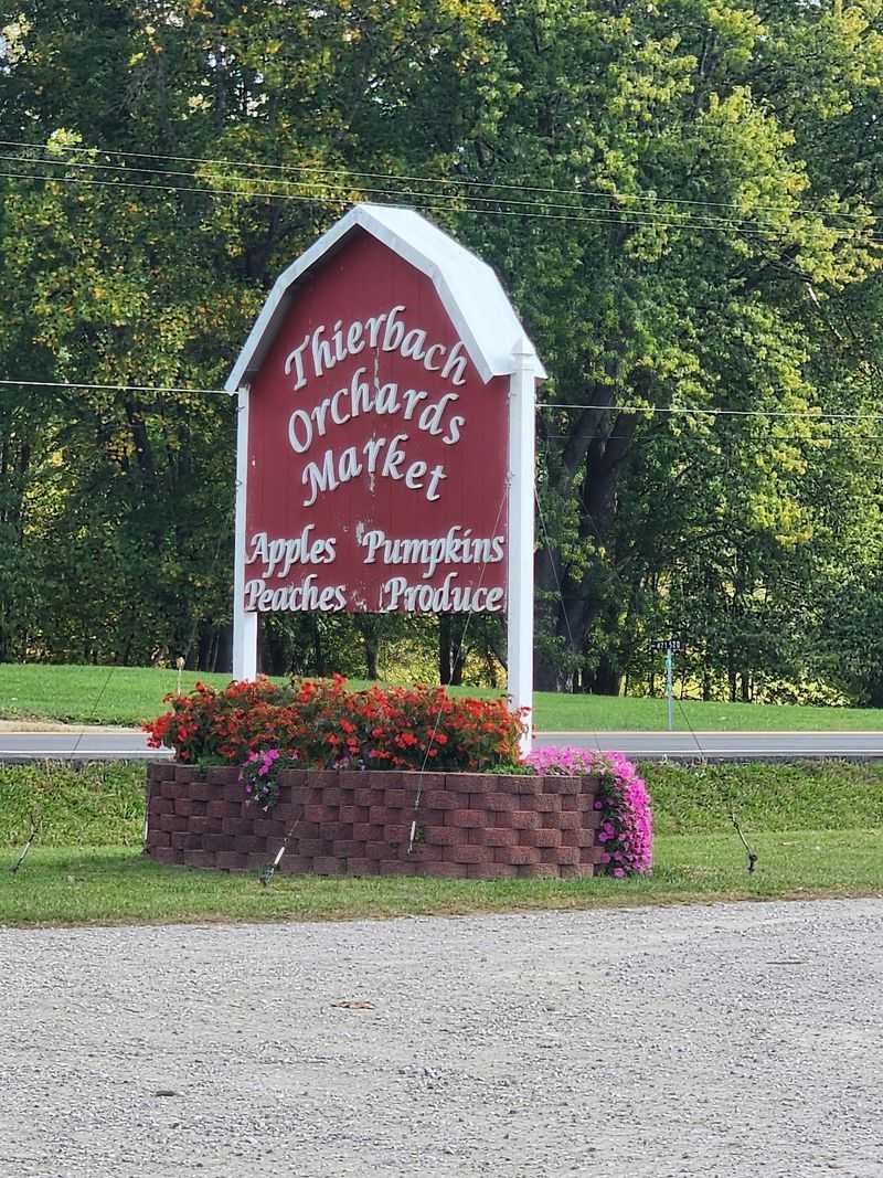 Thierbach Orchards Apple Junction, Marthasville, MO